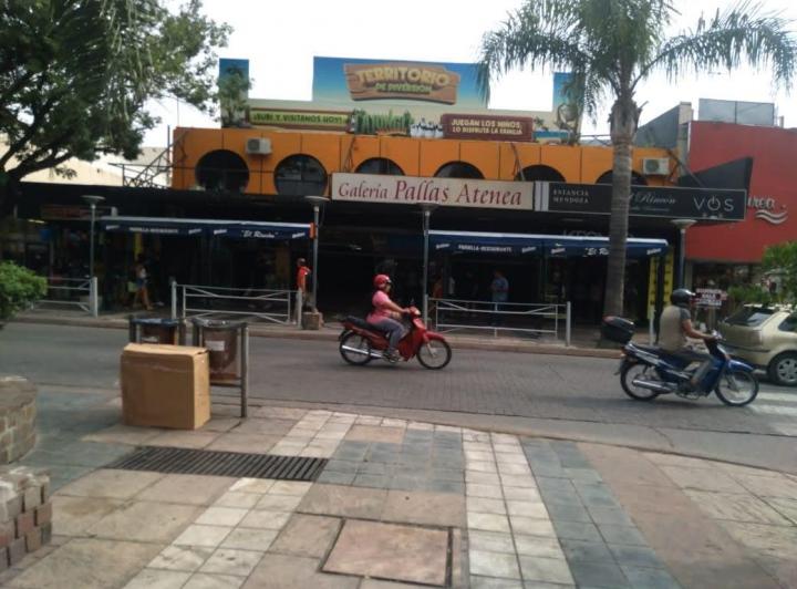 Local comercial · 200m² · 2 Ambientes