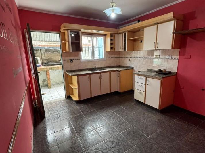 Casa · 120m² · 4 Ambientes