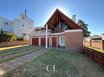 Casa de 7 ambientes, Villa Carlos Paz · Venta Exclusiva Casa de 3 Dorm. con Piscina en B° Costa Azul, Villa Carlos Paz