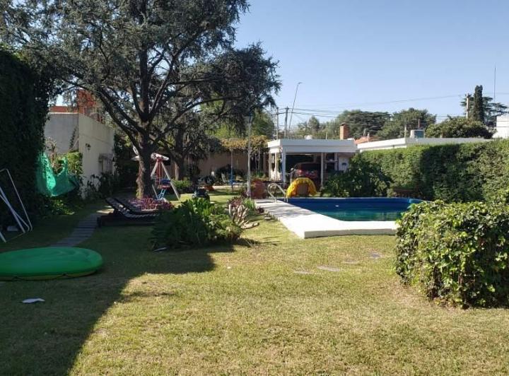 Casa · 276m² · 5 Ambientes