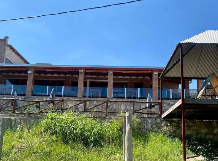 Casa · 600m² · 10 Ambientes