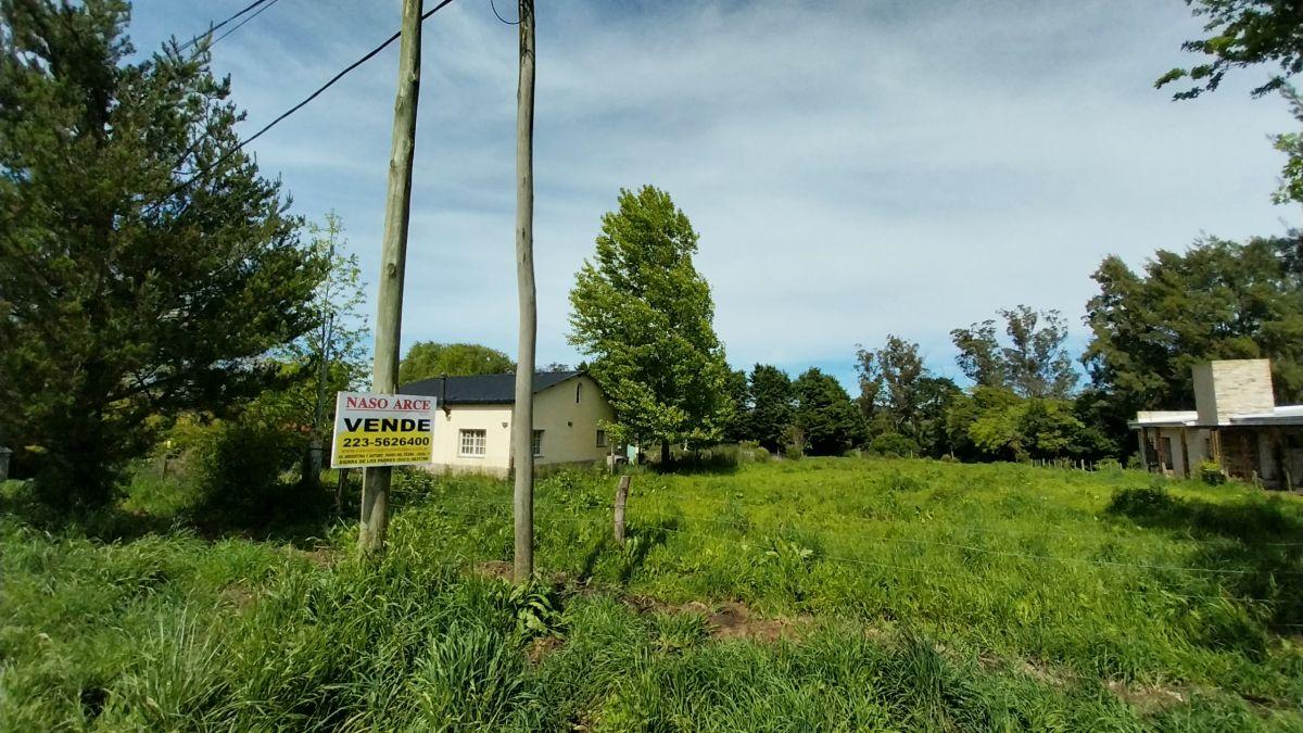 Lote retasado en venta en Colina de los Padres, 1160 m²
