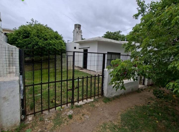 Casa · 80m² · 6 Ambientes