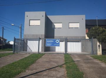 Casa · 240m² · 4 Ambientes · 5 Cocheras · Casa - Bosque Peralta Ramos