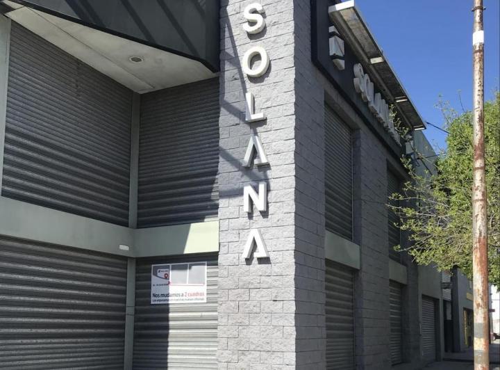 Local comercial · 414m²