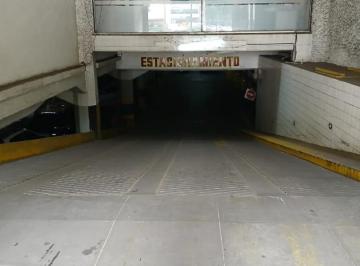 Garage · 14m² · 1 Cochera · Cochera en Monserrat
