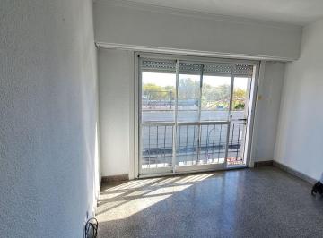 Departamento de 3 ambientes, Mar del Plata · Venta Dto 3 Amb Balcon a La Calle