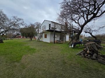 Quinta vacacional · 47m² · 3 Ambientes · 1 Cochera · Casaquinta en Venta - a m del Rio - Arroyo Leyes Km 20