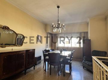 PH · 80m² · 5 Ambientes · PH de 3 Dorm. en Venta en La Plata