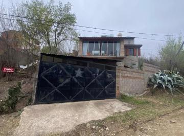 Casa · 420m² · 2 Dormitorios · Casa en La Falda
