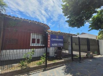 Casa de 3 ambientes, Almirante Brown · Oportunidad Apto Credito! Retasada! Chalet en Burzaco en Venta en Excelente Ubicacion