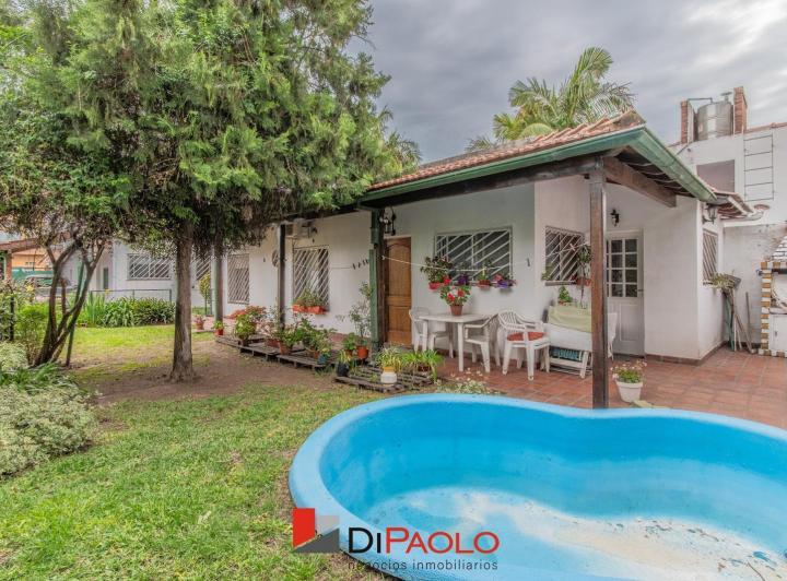Casa · 128m² · 5 Ambientes · 4 Cocheras