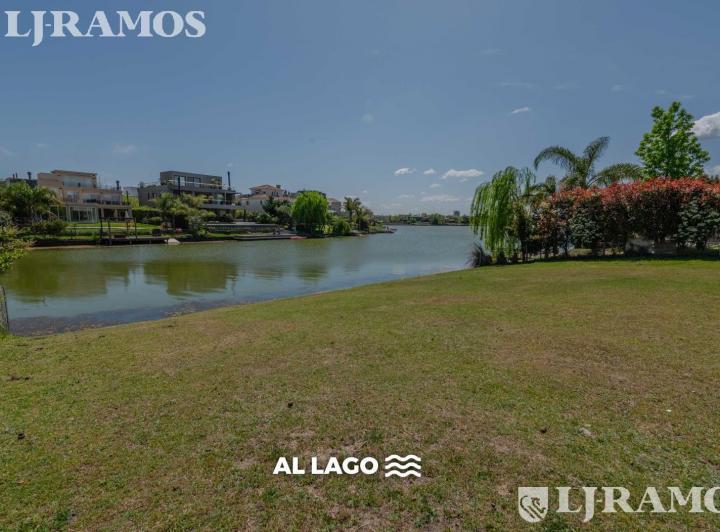 Terreno en venta en Cabos del Lago