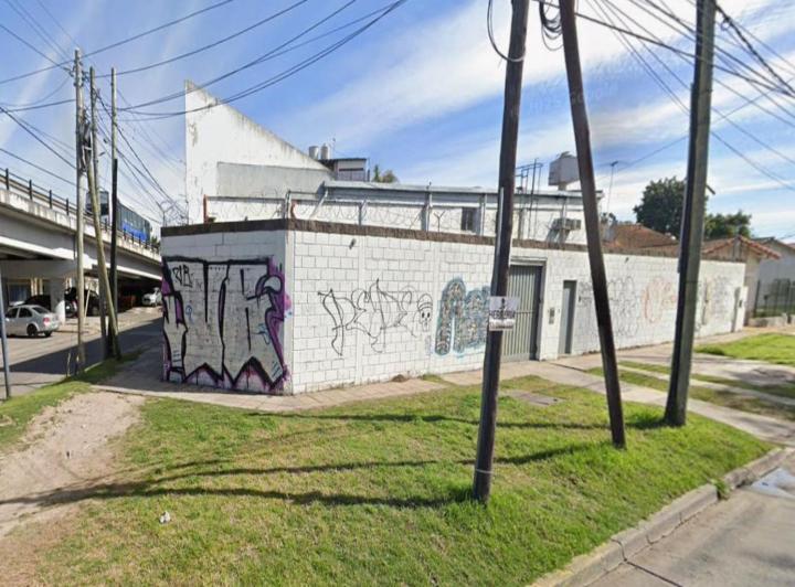 Terreno · 375m²