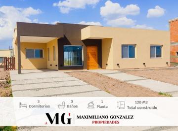 Casa · 120m² · 4 Ambientes · 1 Cochera · Casa Venta Santa Clara Al Sur San Vicente