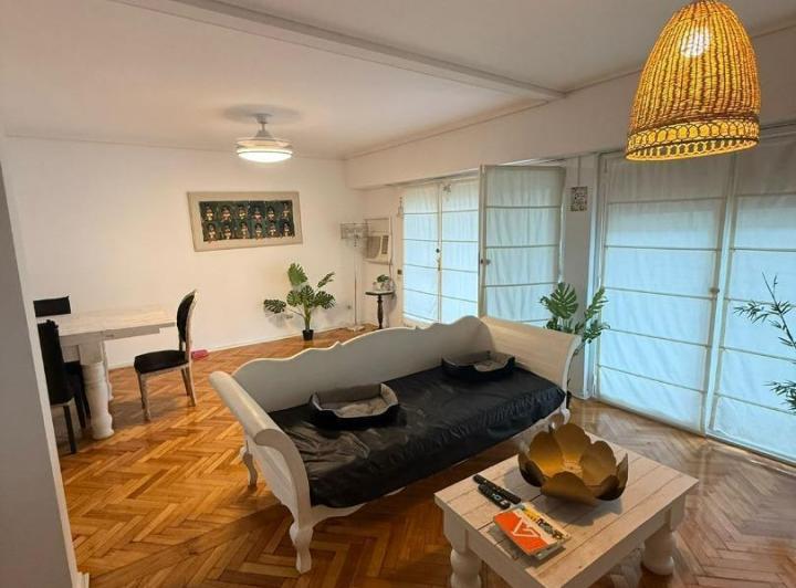 Departamento de 4 Ambientes con Dependencia y Cochera Venta