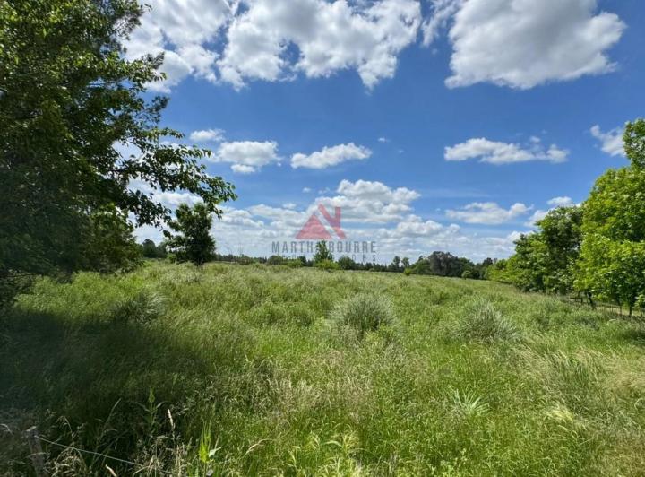 Campo en venta en Parada Robles
