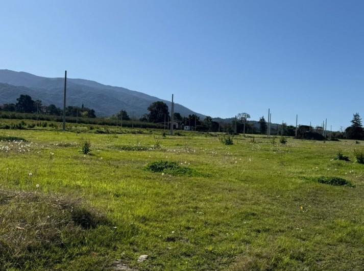Terreno · 300m²