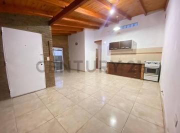 Casa · 52m² · 3 Ambientes · Casa de 2 Dorm. en Venta en Loteo Santa Clara – Coronel Domínguez