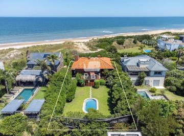 Foto1 · Casa de 3 Dorm. en Tio Tom, Punta Ballena - Ref: Pbi15391
