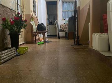 PH · 50m² · 3 Ambientes · PH en Boedo en Venta