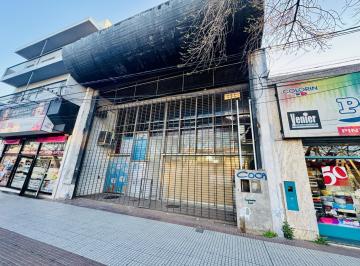 Bodega-Galpón · 360m² · 10 Ambientes · Galpón Comercial Sobre Av.