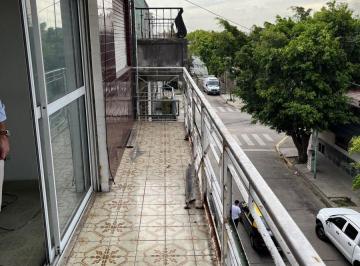 PH de 4 ambientes, Villa Soldati · PH de 110 m² Cub + Cochera de 77 m², en 2 Piso por Esc, con Dep de Serv y Terraza Propia en 3 Piso.