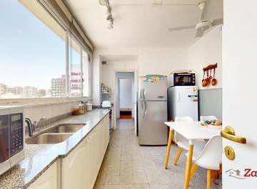 Departamento · 82m² · 4 Ambientes · Departamento 3 Ambientes con Dependencia en Martinez