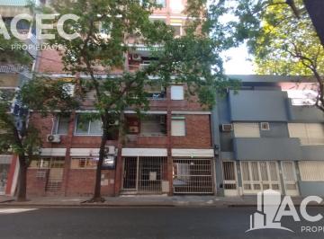 Garage · 12m² · Venta - Cochera - Centro