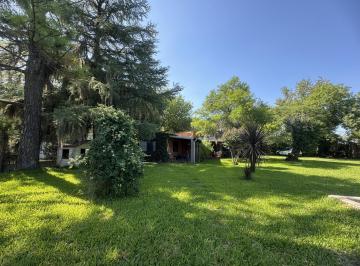 Casa · 147m² · 4 Ambientes · 1 Cochera · Casa de 3 Dorm. en Venta en Oliveros