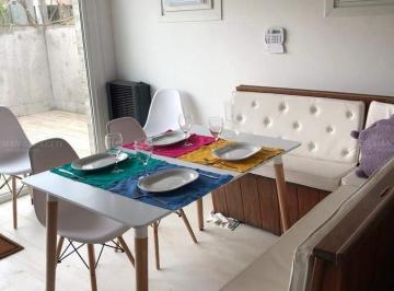 Departamento · 50m² · 2 Ambientes · Departamento en Alq. Temporario Ubicado en Pinamar, Costa Atlántica, Buenos Aires