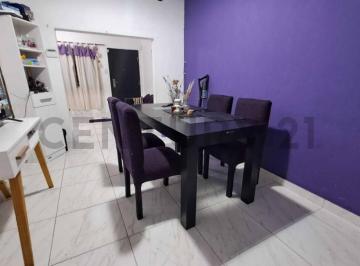 Casa · 104m² · 3 Dormitorios · Casa en Venta La Plata (3 Dorm.)