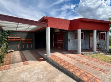 Casa · 116m² · 3 Ambientes · 2 Cocheras · Venta Casa, Estancia Vieja, a m del Indio Bamba, 2 Dorm., 1 Baño, Pileta, Cochera.
