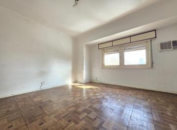 PH · 101m² · 4 Ambientes · PH en Villa Ballester - Venta - Cuatro Ambientes - Zona Centro.