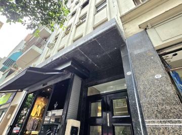 Oficina comercial · 78m² · 4 Ambientes · Oficina con 4 Despachos