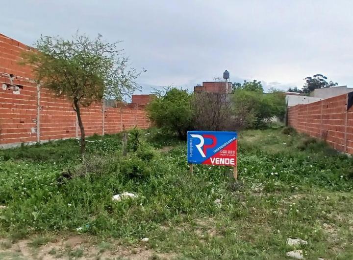 Terreno · 405m²