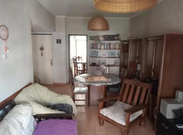Departamento · 69m² · 4 Ambientes · Departamento 3 Amb y Dependencia Caseros Tres de Febrero