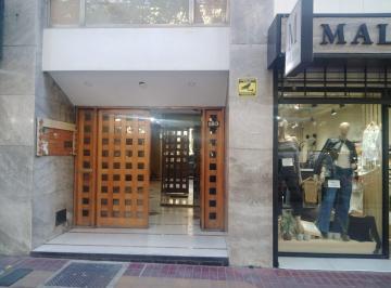 Oficina comercial · 30m² · 1 Ambiente · Oficina en Venta 30 m² en Ciudad de Mendoza Sobre Calle Espejo