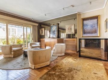 Departamento · 234m² · 4 Ambientes · Venta 4 Ambientes Balcon Terraza en Recoleta. Cochera. Seguridad