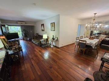 Departamento · 120m² · 5 Ambientes · 1 Cochera · Dpto Al Frente con Balcón en 1er Piso y Cochera