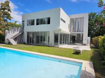 Casa · 420m² · 5 Ambientes · 2 Cocheras · Casa en Alquiler en Haras La Pradera, Pilar, G. B. a. Zona Norte