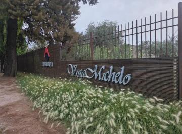 Casa · 85m² · 4 Ambientes · 1 Cochera · Casa en Venta en El Barrio Privado Vista Michelo