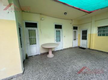 PH · 49m² · 3 Ambientes · PH Tipo Casa 3 Ambientes en Venta – Lomas del Mirador – Sin Expensas