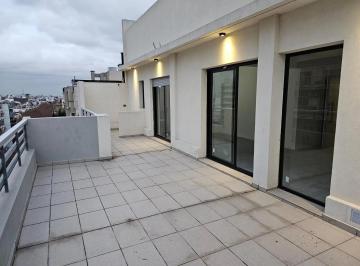 Departamento · 39m² · 2 Ambientes · Dpto 2 Amb a Estrenar, 8° A, 70 m² Total, C/balcón Al Fte, L