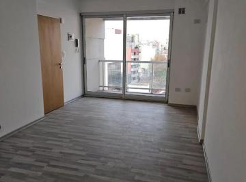 Departamento · 36m² · 2 Ambientes · Departamento 2 Ambientes con Balcón Al Fte. en Liniers