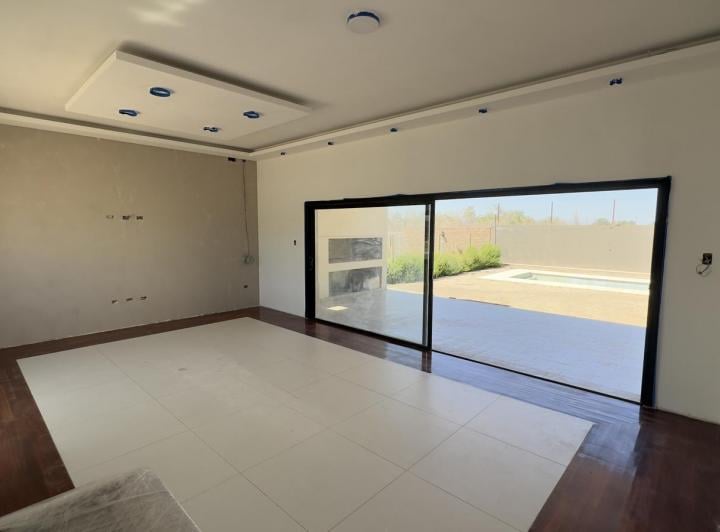Casa · 800m² · 5 Ambientes