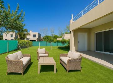 Casa · 117m² · 3 Ambientes · 2 Cocheras · Casa en Venta en 3 Ambientes en La Josefina, Pilar, Gba Norte