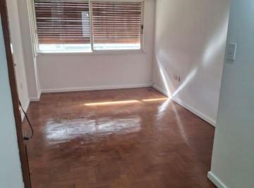 Departamento de 4 ambientes, La Plata · Departamento de 60 m² con 2 Habitaciones Reciclado a Nuevo, en Venta La Plata