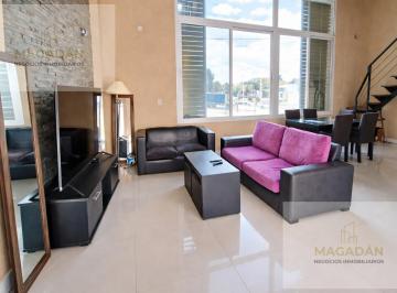 Casa · 260m² · 7 Ambientes · Venta - Ph de 5 Ambientes Depto de 2 Amb - Villa Sarmiento - Acepta Permuta