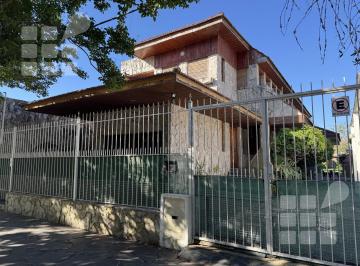 Casa · 408m² · 5 Ambientes · Casa en La Plata